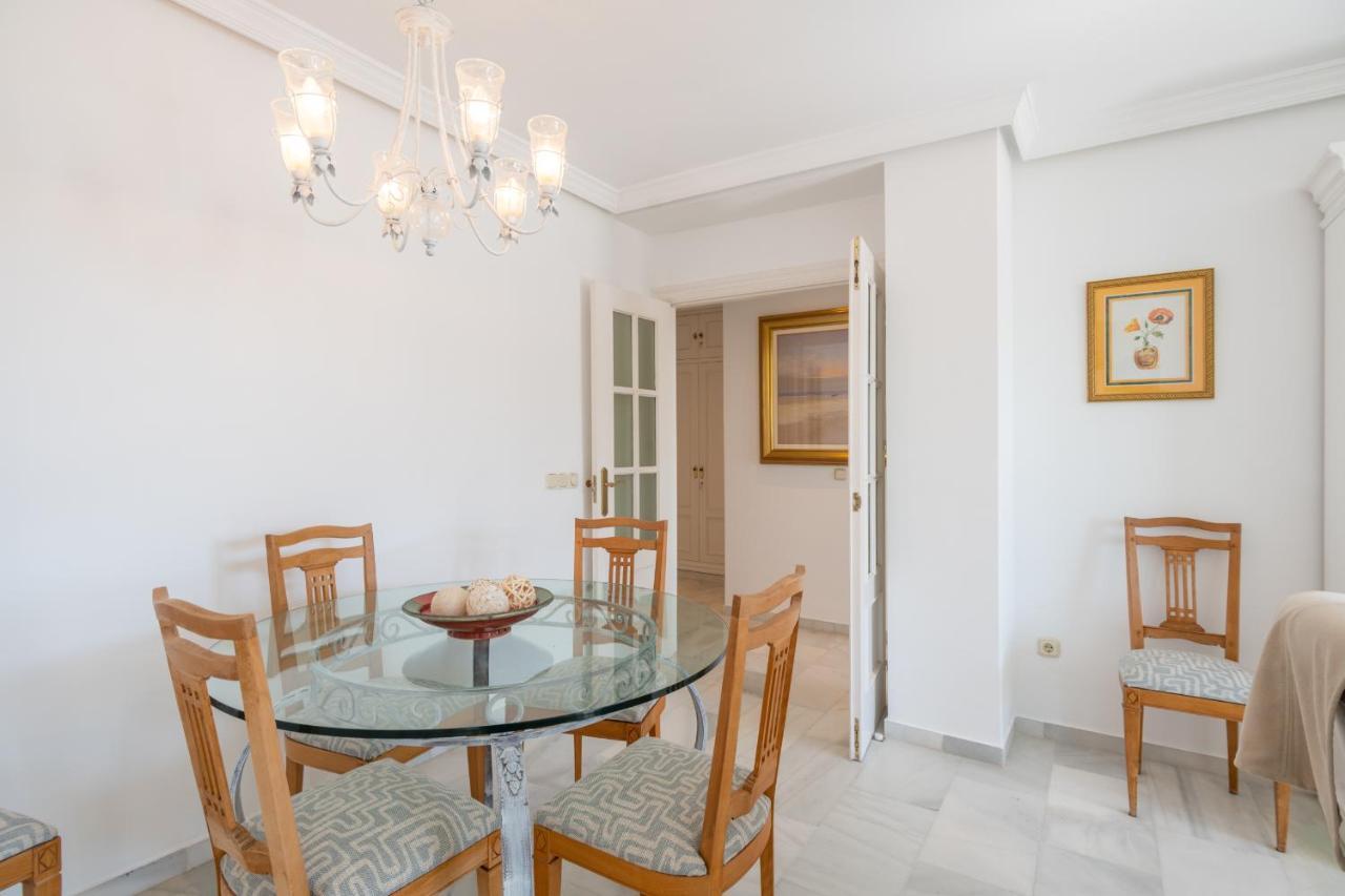 Apartamento Familiar Vistas Al Mar By Rent Me เอสเตโปนา ภายนอก รูปภาพ