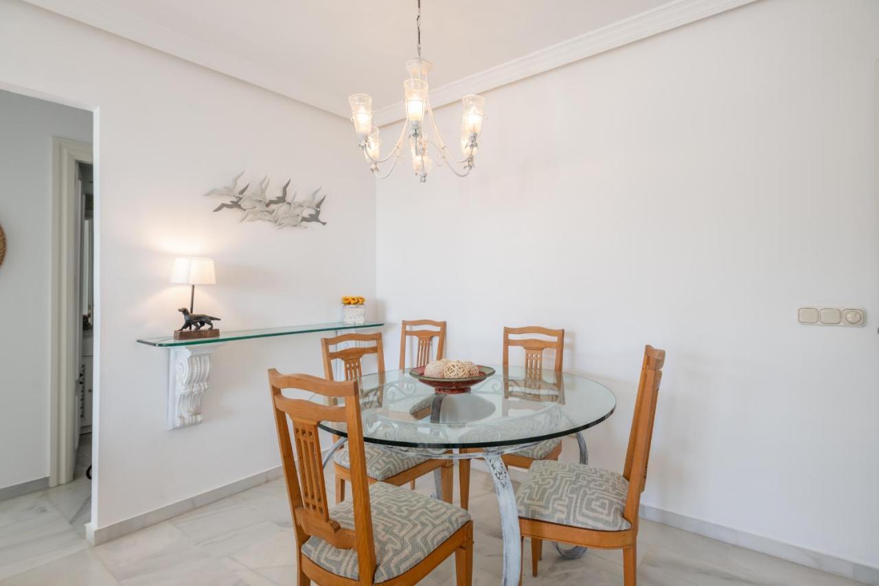 Apartamento Familiar Vistas Al Mar By Rent Me เอสเตโปนา ภายนอก รูปภาพ